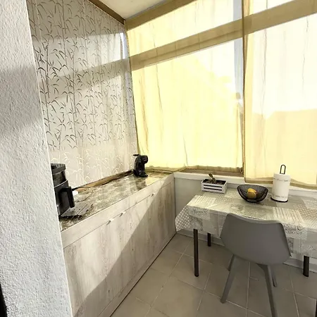 Casa Elena Apartmento Con Terrazza A Viareggio